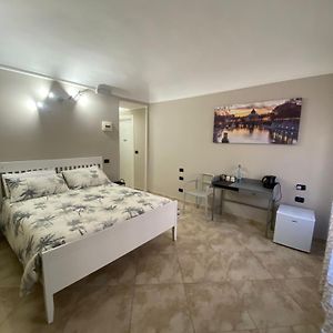 Uitgebreide Kamer met een King Size Bed